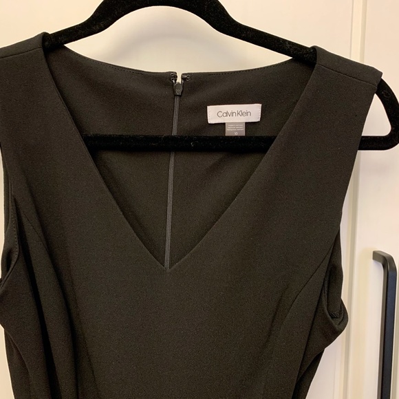 NWT Calvin Klein Sleeveless V Neck Jumpsuit 8 - Picture 5 of 10